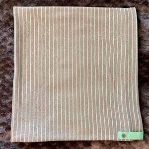 Lululemon Vinyasa Scarf (Rulu) - NWOT